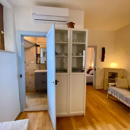 Casa Lucilla アパート ピティリアーノ